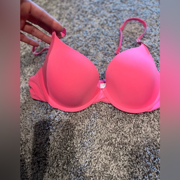 On Gossamer Set - Picture 5 of 7